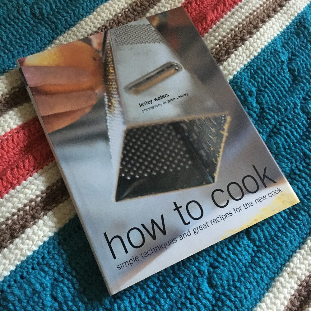 'How To Cook' Cookbook Lesley Waters Hardcover Recipe Book - Picture 4 of 9